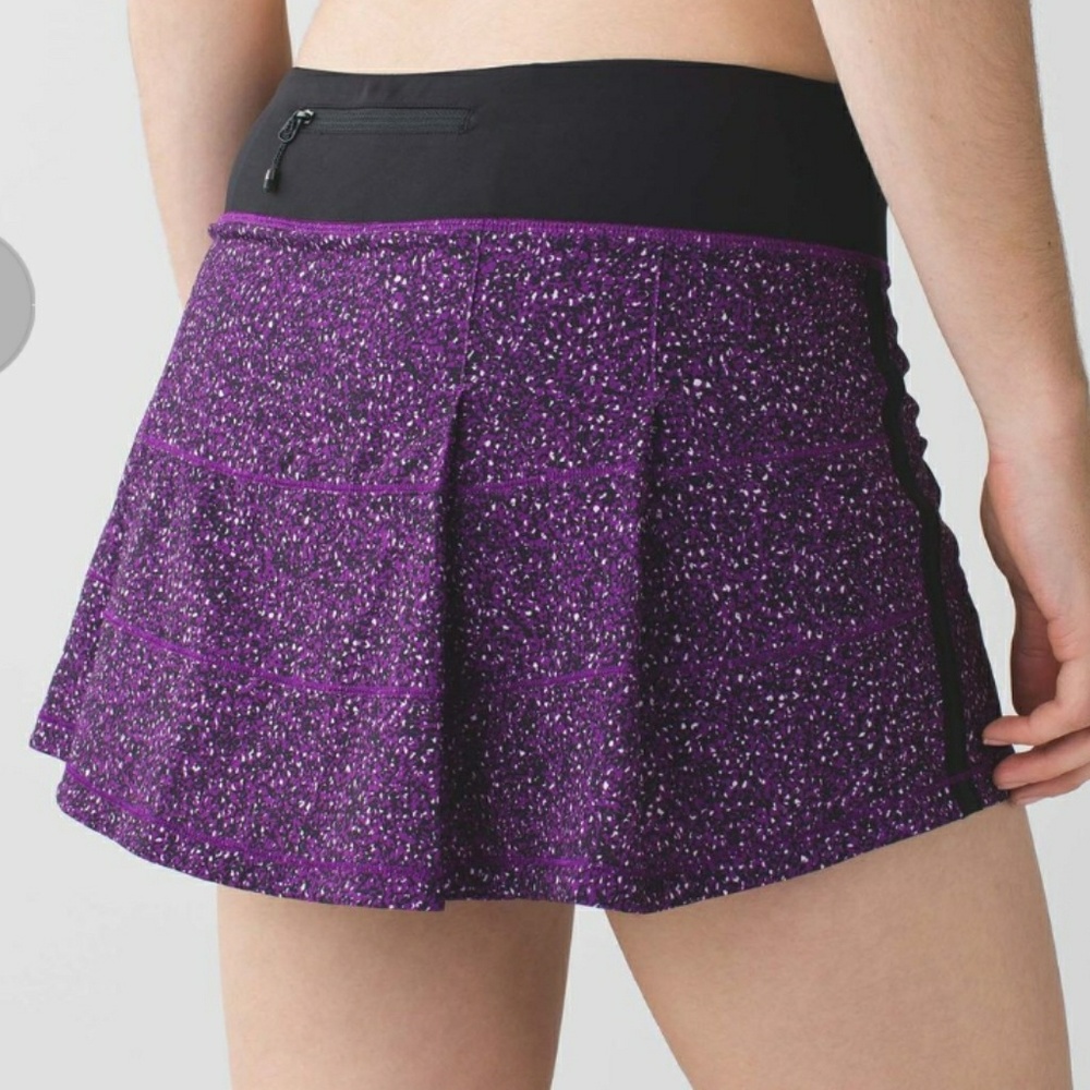 Lululemon Athletica Pace Rival II Skirt size 8